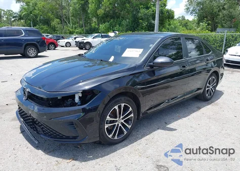 2025 Volkswagen Jetta 1.5T Sport z USA, uszkodzony, nr VIN 3VWBX7BUXSM014532